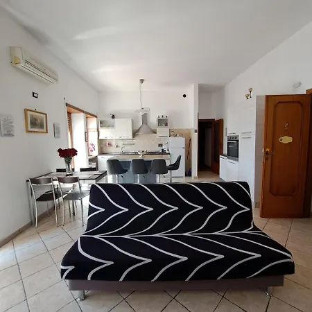 Apartment La Casa Di Ale - Con Due - Panoramico Castelli Romani
